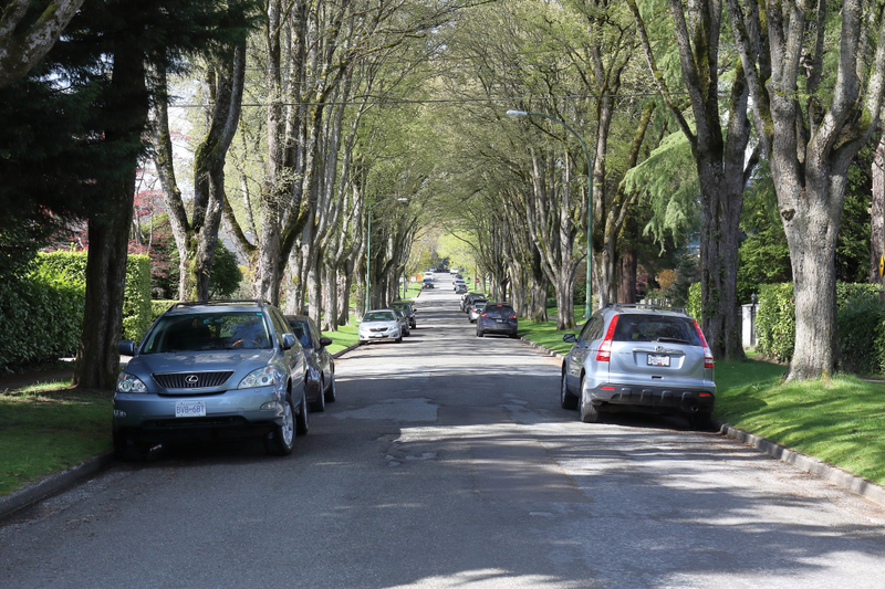 Illustration for article titled Pics from the Curbside: 2018-04-22 to Kerrisdale